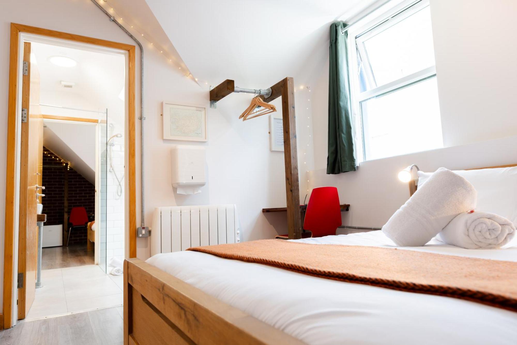 The Nest Boutique Hostel Galway Exterior foto