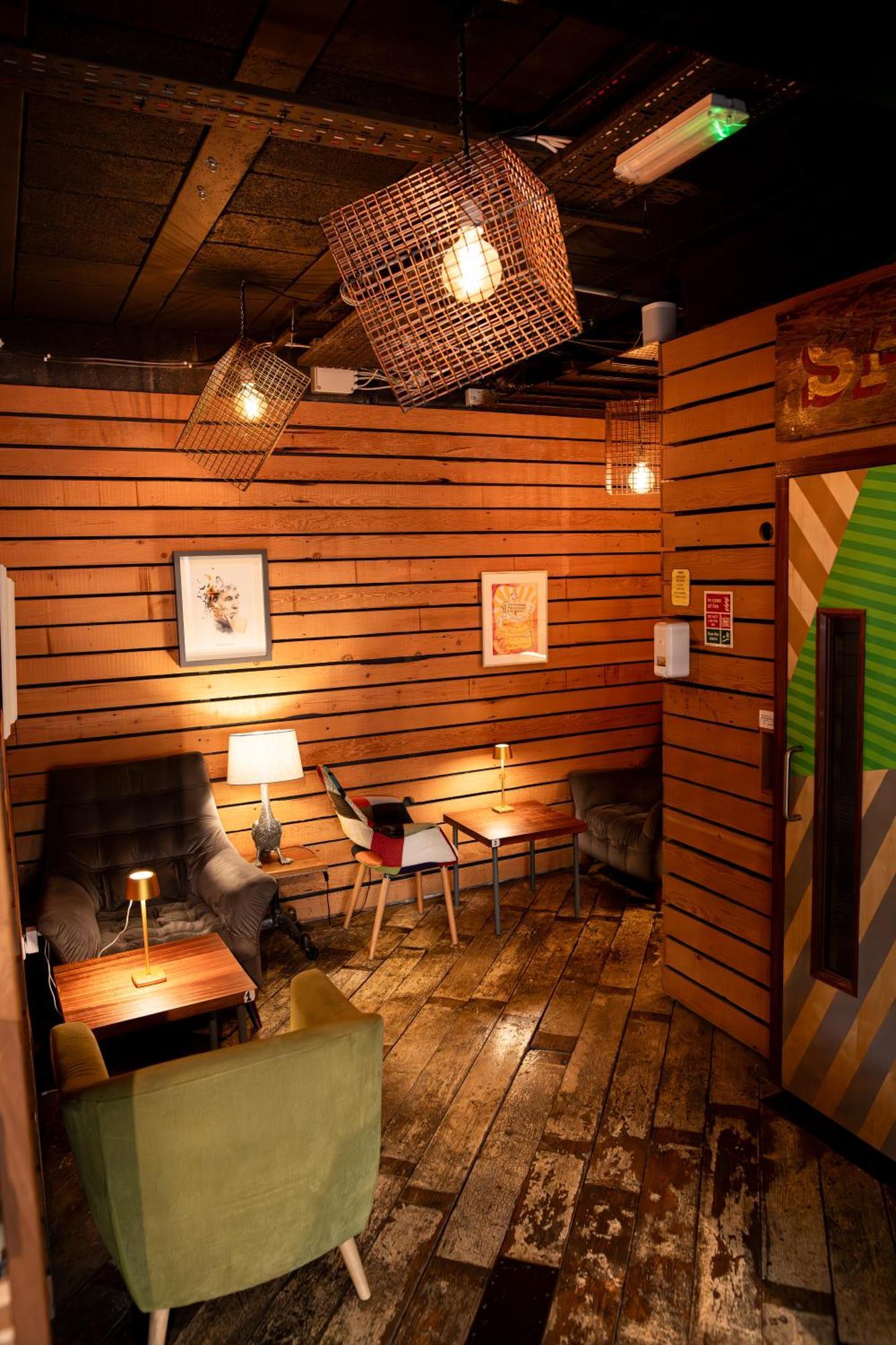 The Nest Boutique Hostel Galway Exterior foto