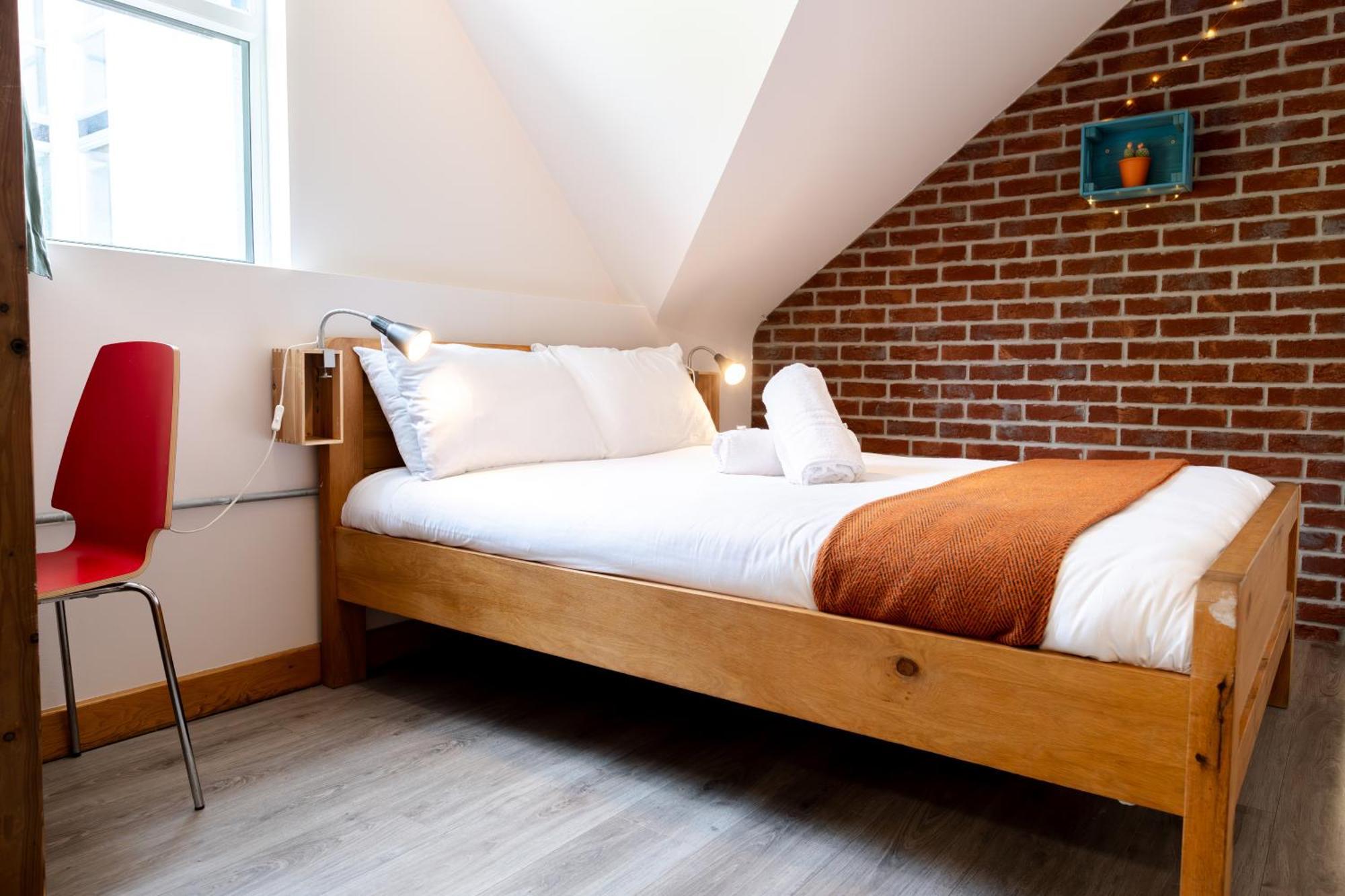 The Nest Boutique Hostel Galway Exterior foto